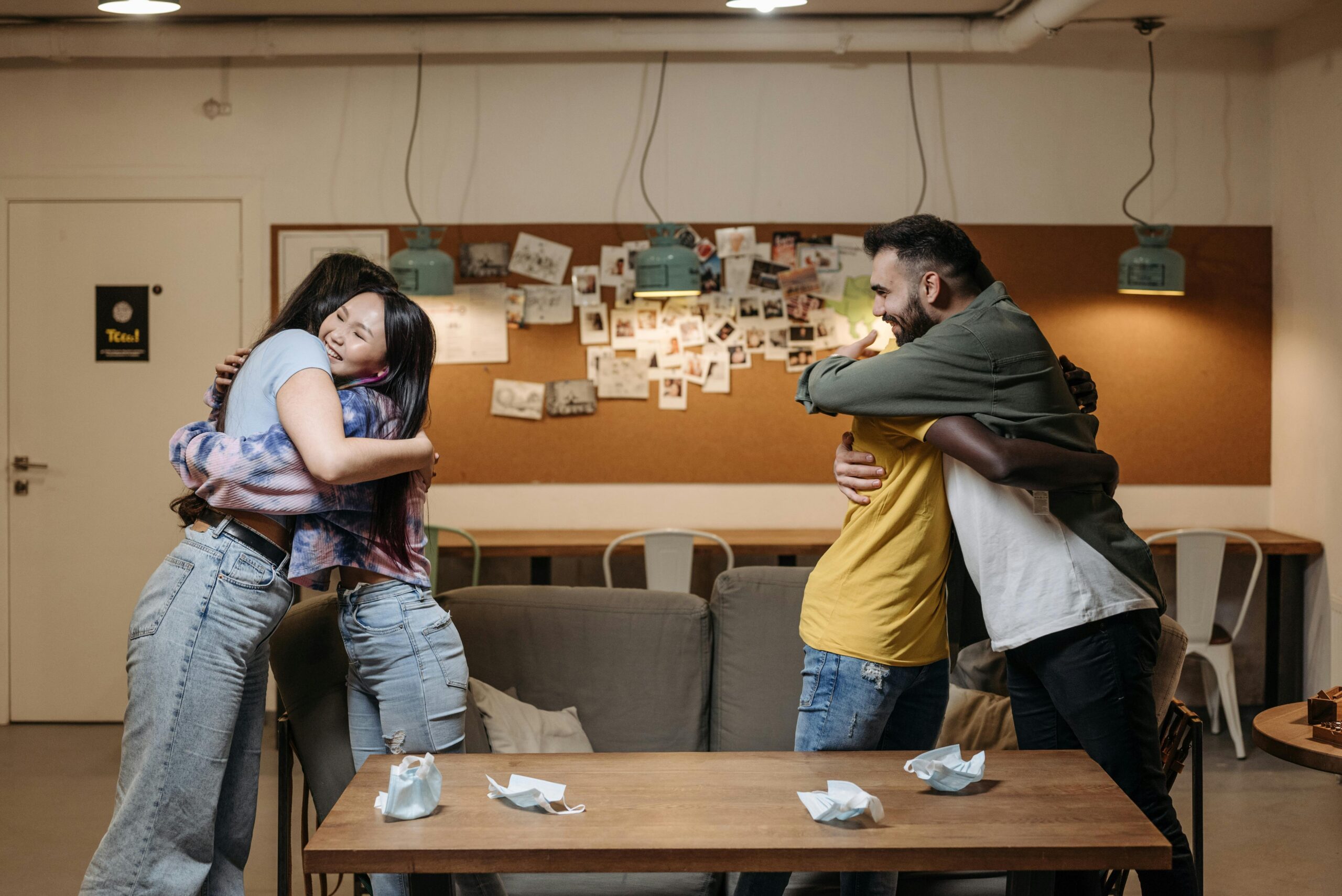 friendship quotes friends group hug support