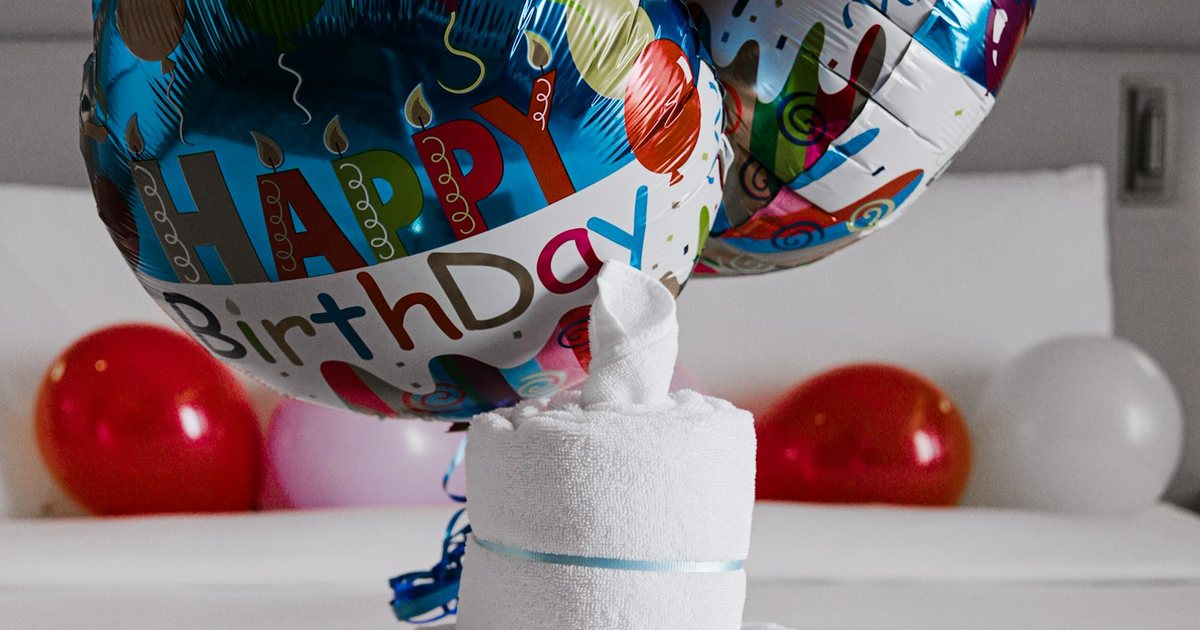 112 Frasi compleanno 18 anni speciali (Con immagini)