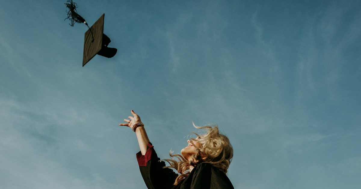 112 Frasi per laurea con lode (Con immagini)